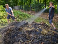 Aplikace Biocharu do kompostu